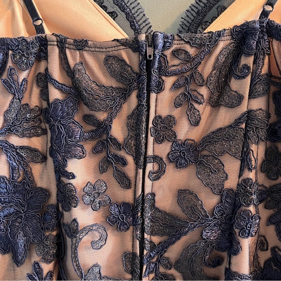 Emerald Sundae All Over Floral Slit Dress - Picture 5 of 12